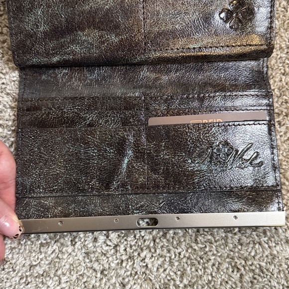 Brand new Patricia Nash Wallet - Picture 4 of 6